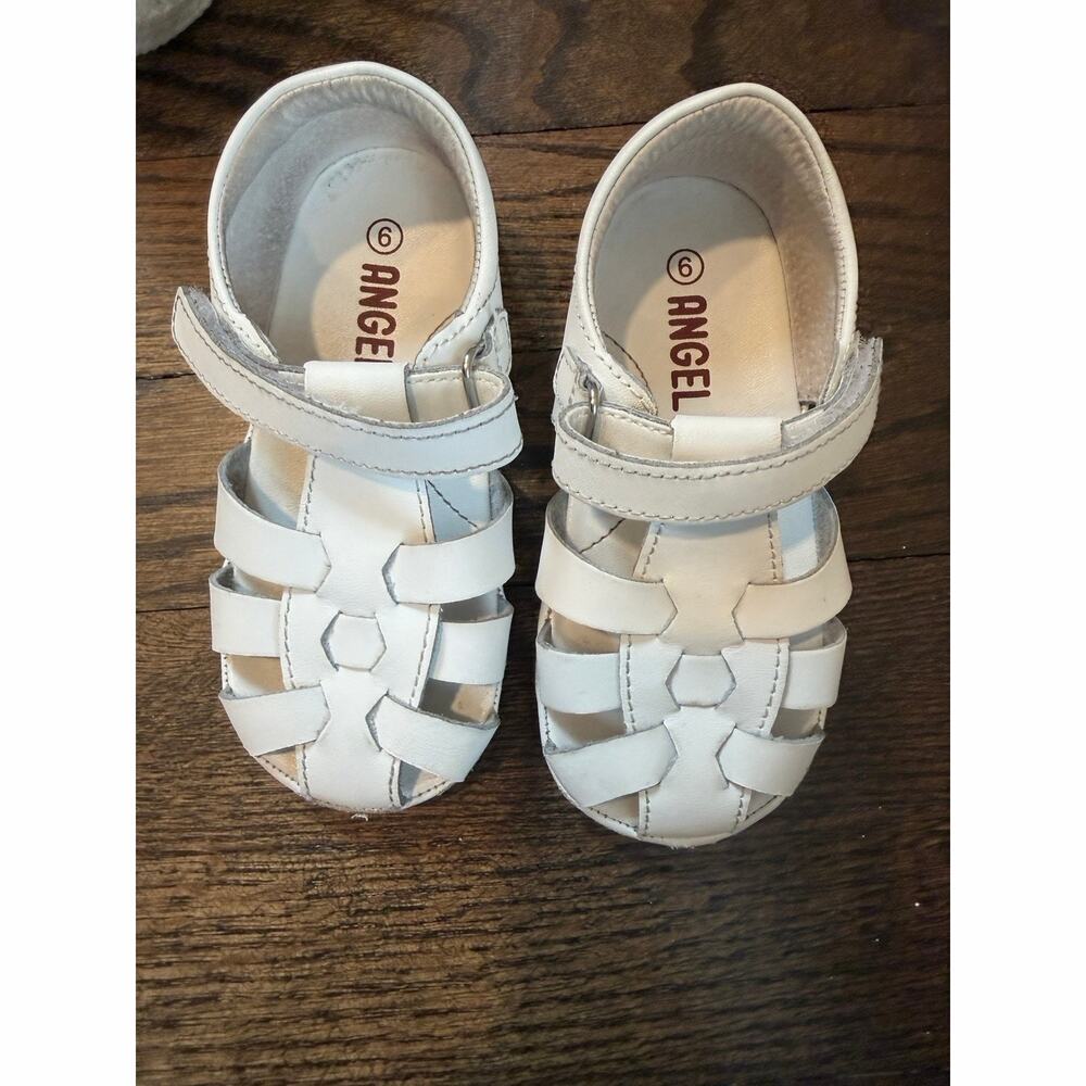 Angel Girls White Sandals Sz 8